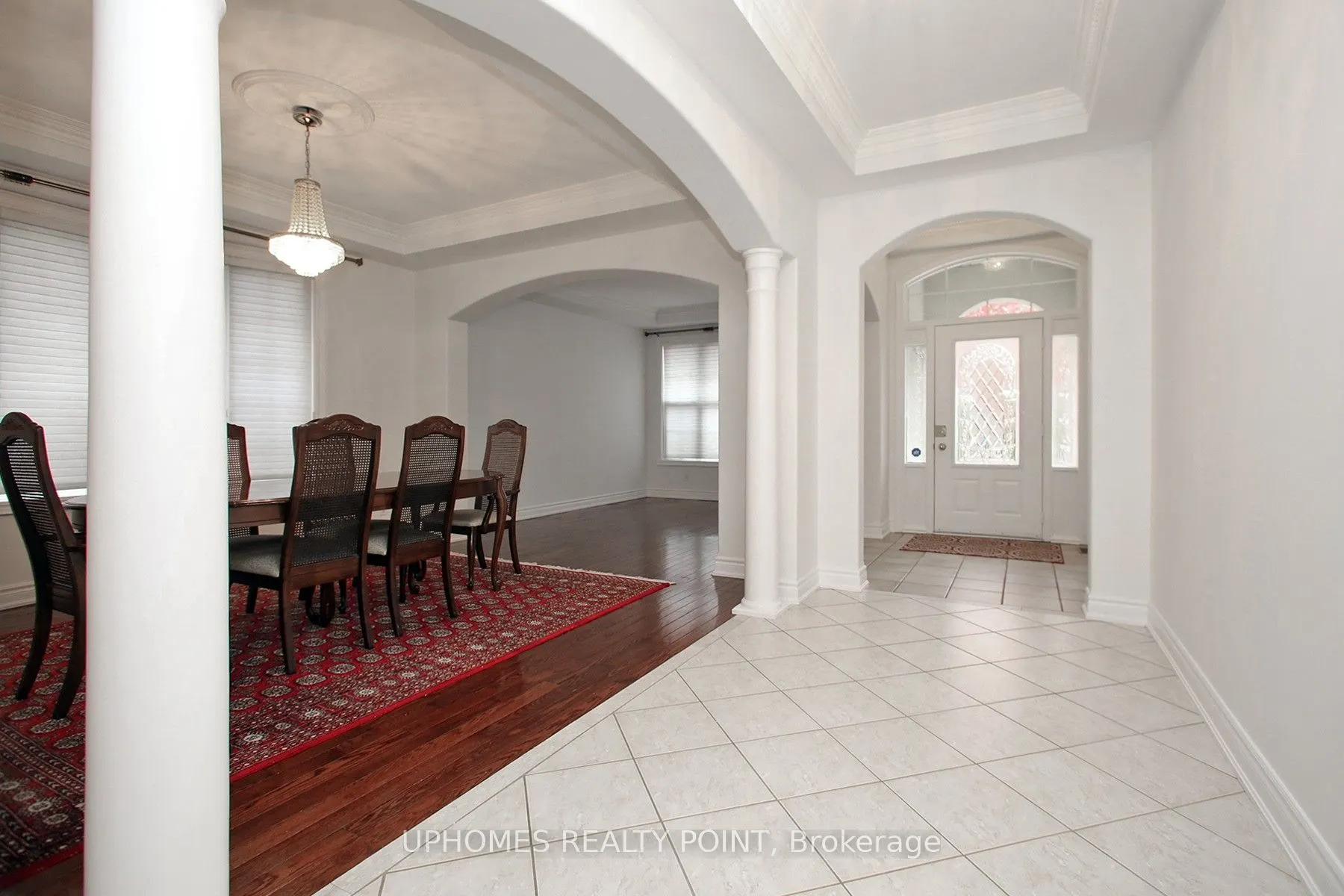 549 Renshaw Court