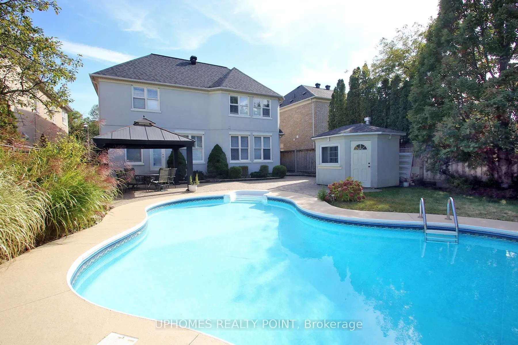 549 Renshaw Court