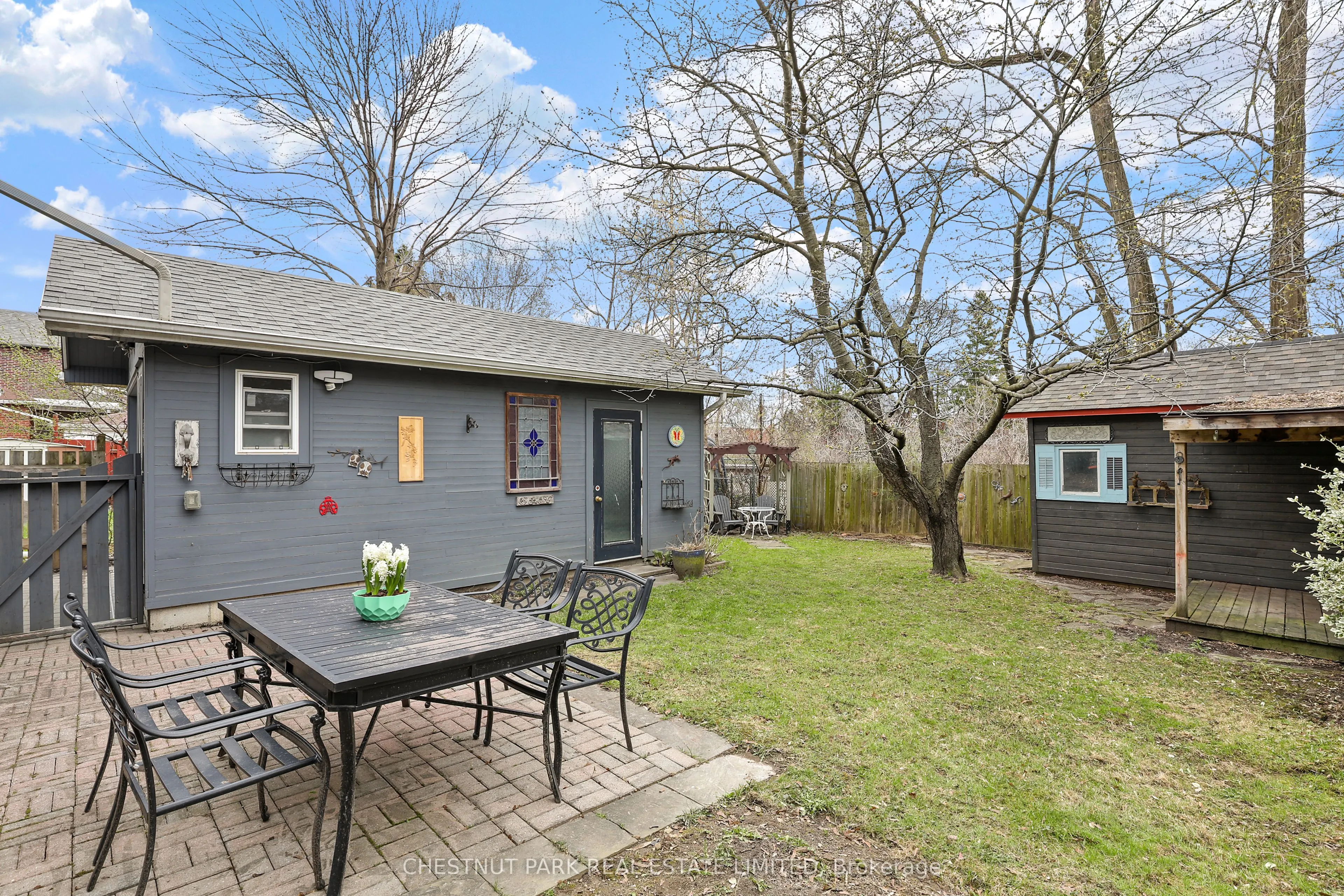 27 Cedarcrest Drive