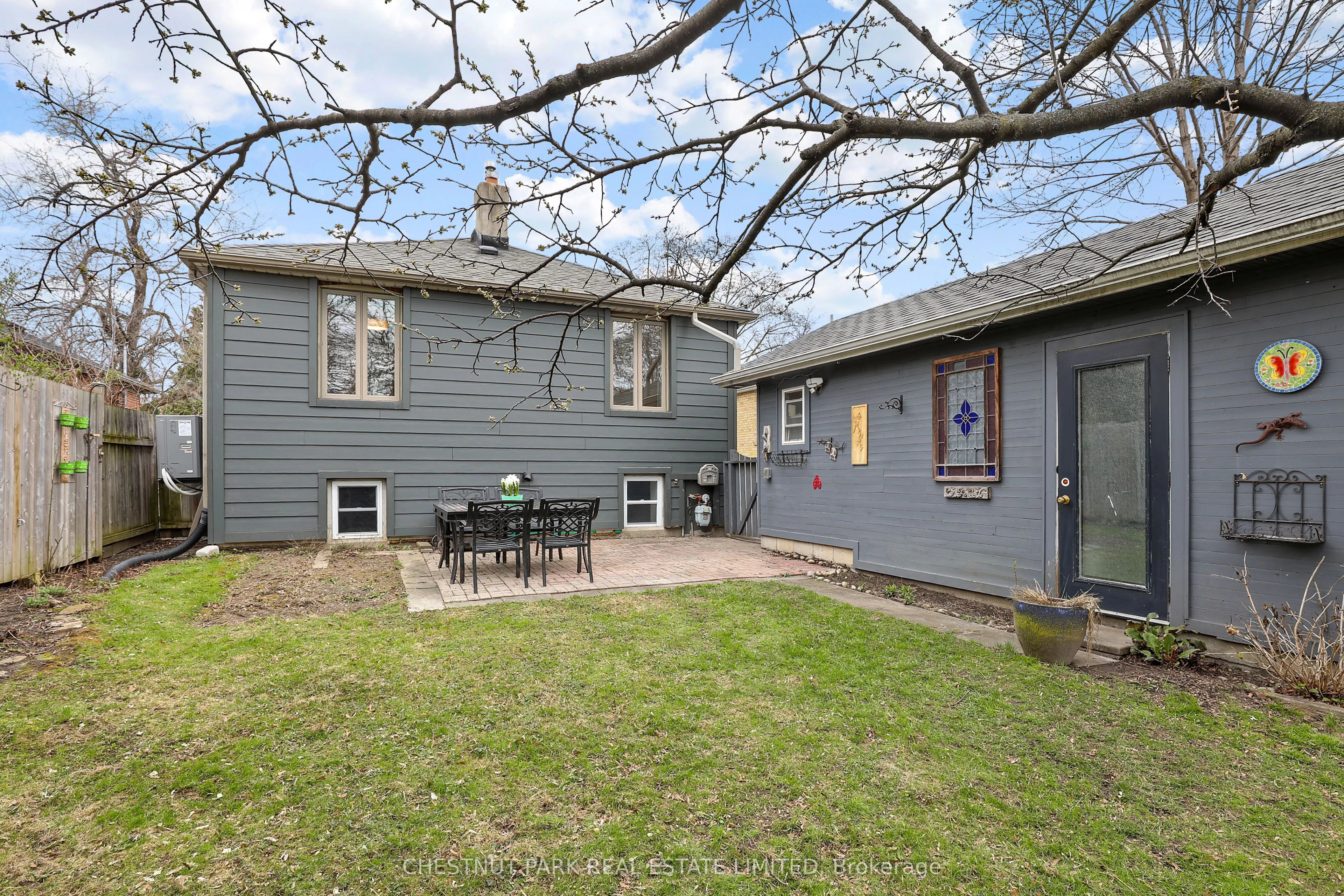 27 Cedarcrest Drive