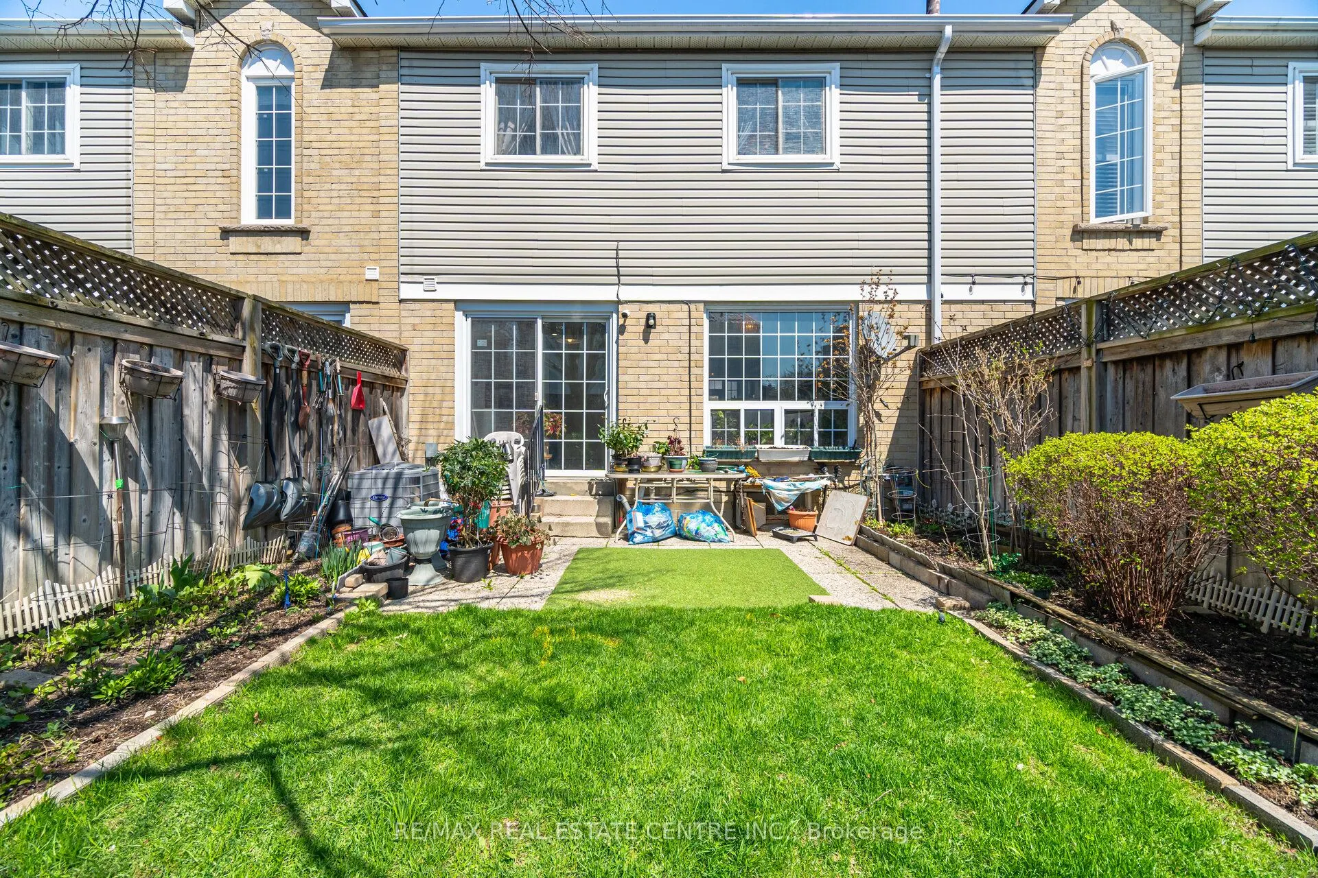 3 Hartnell Square #2