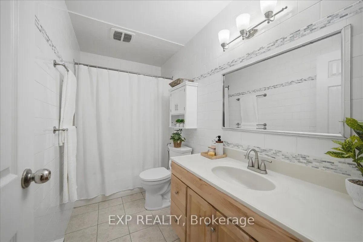 1055 Dundas Street E #167