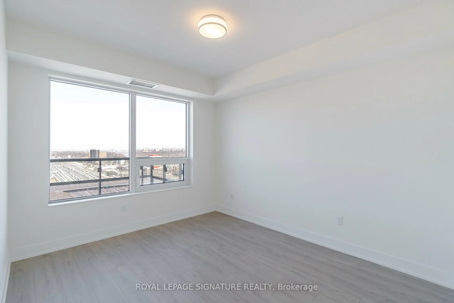 10 Eva Road #2705