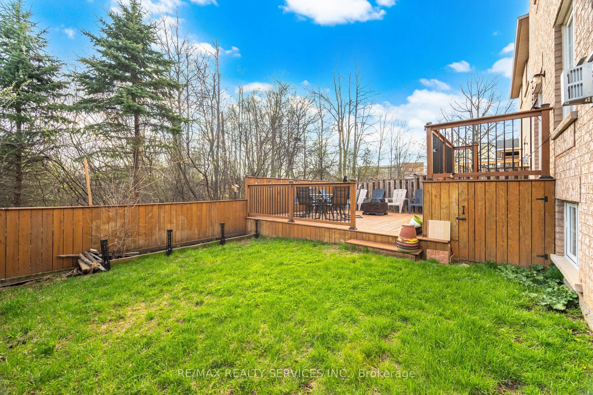 62 SIR JACOBS Crescent