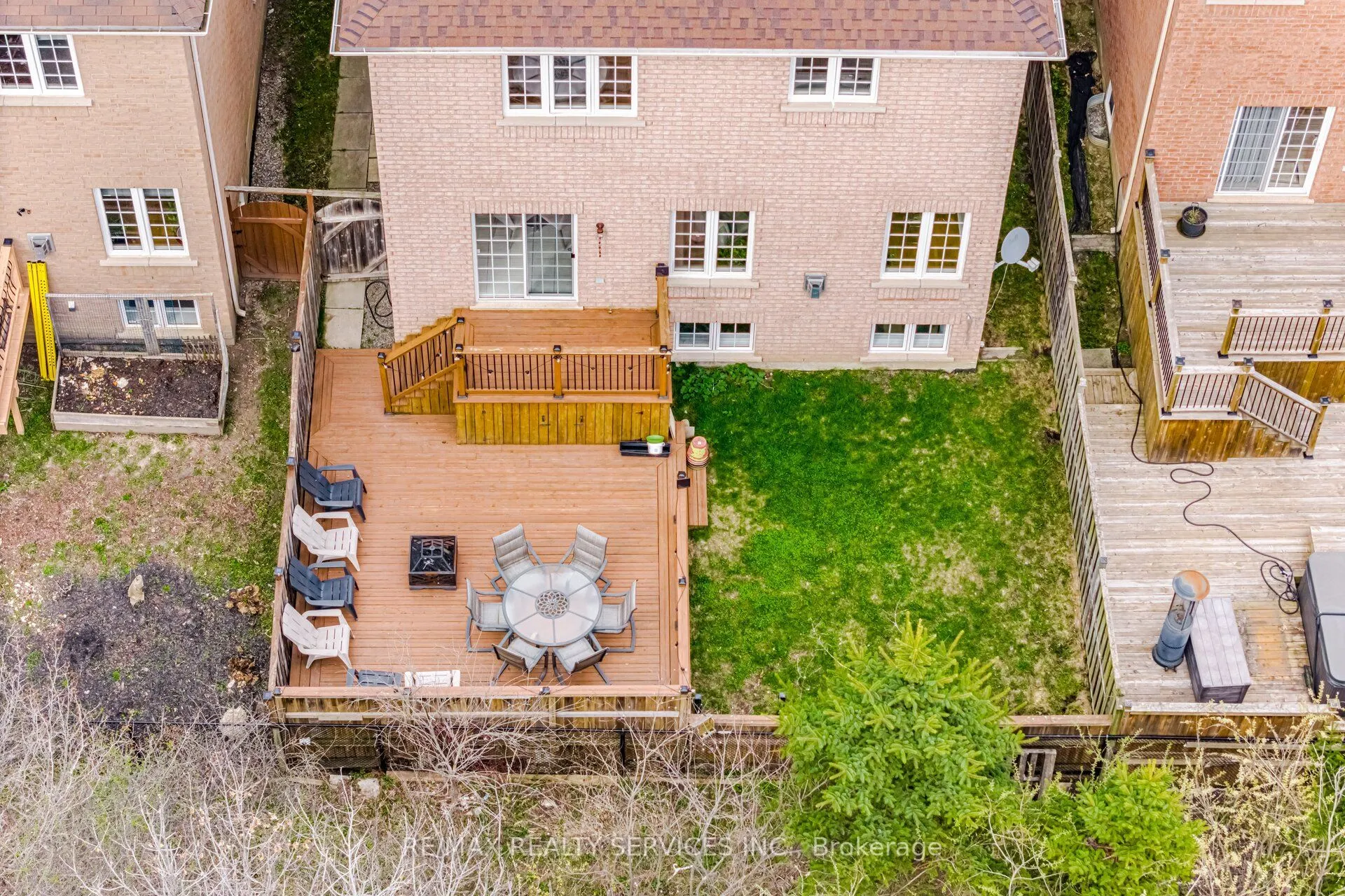 62 SIR JACOBS Crescent