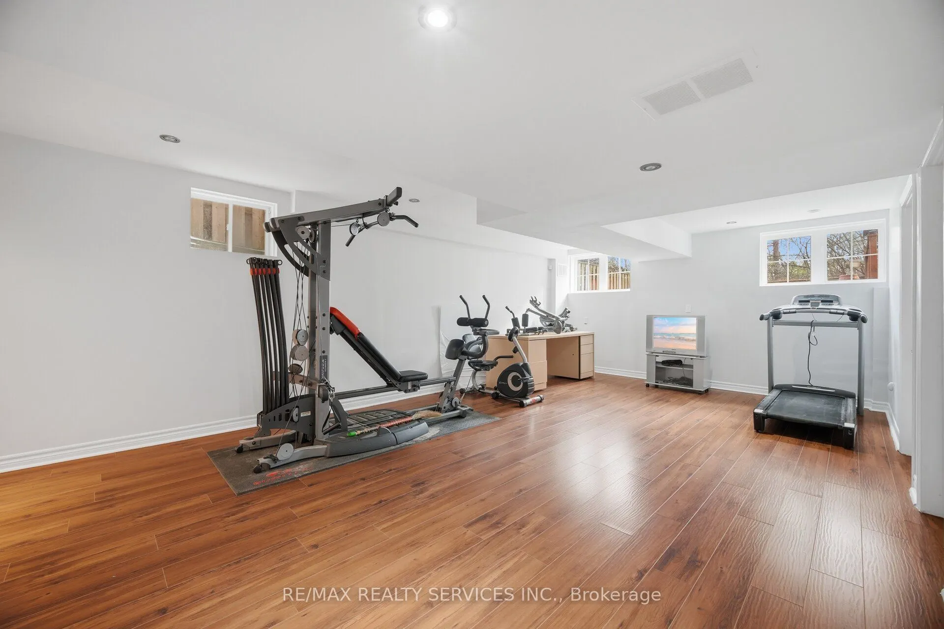 62 SIR JACOBS Crescent