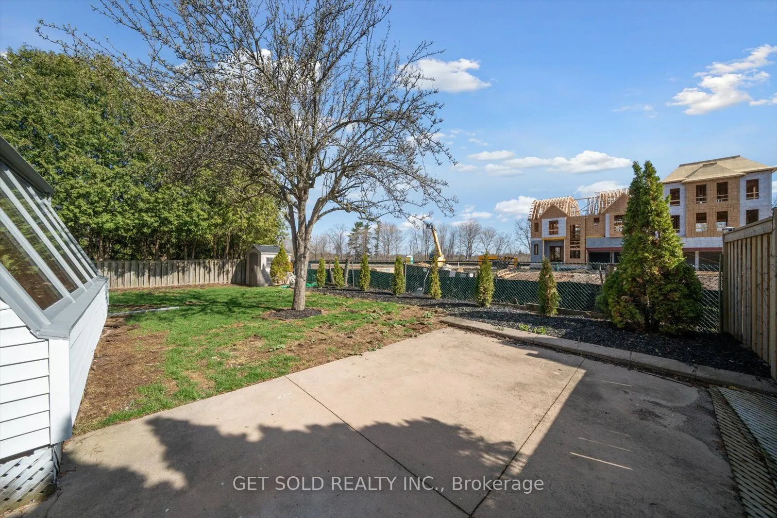 1768 Sherwood Forrest Circle