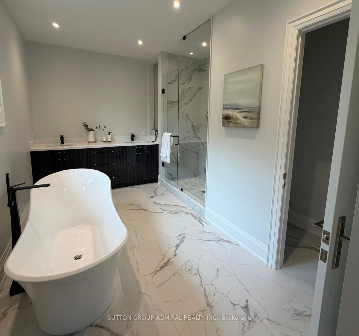 24 Valleywest Road