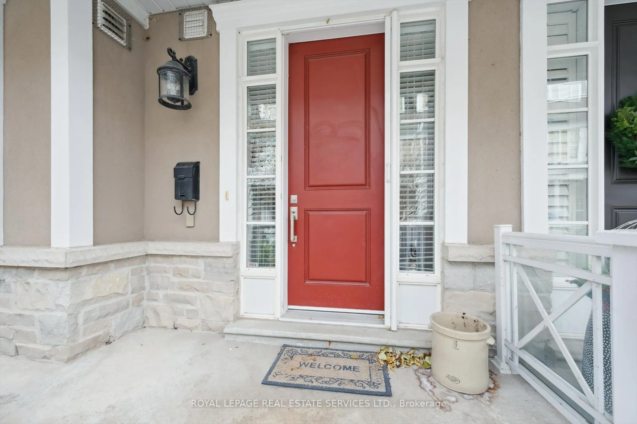 2369 Ontario Street #26