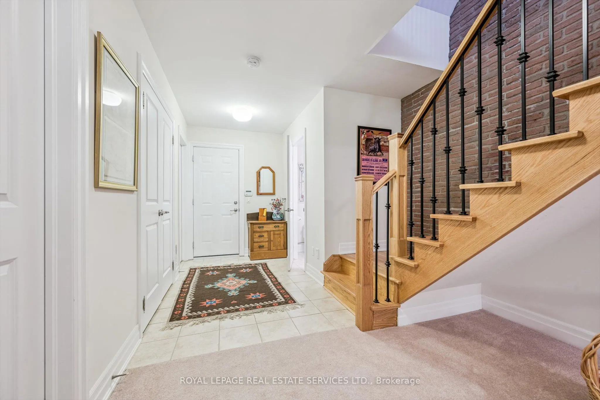 2369 Ontario Street #26