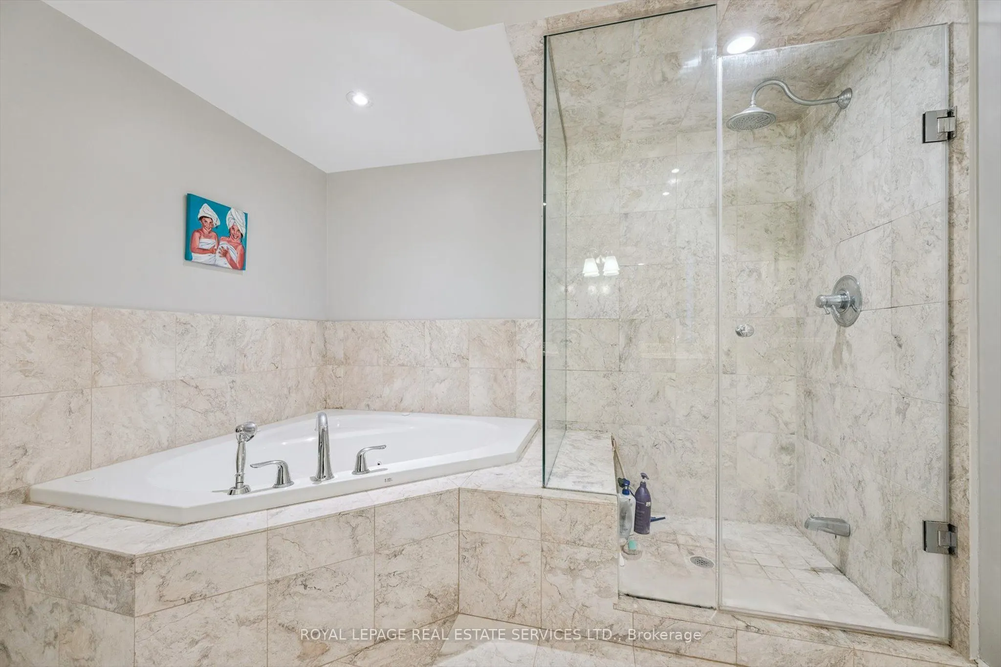 2369 Ontario Street #26