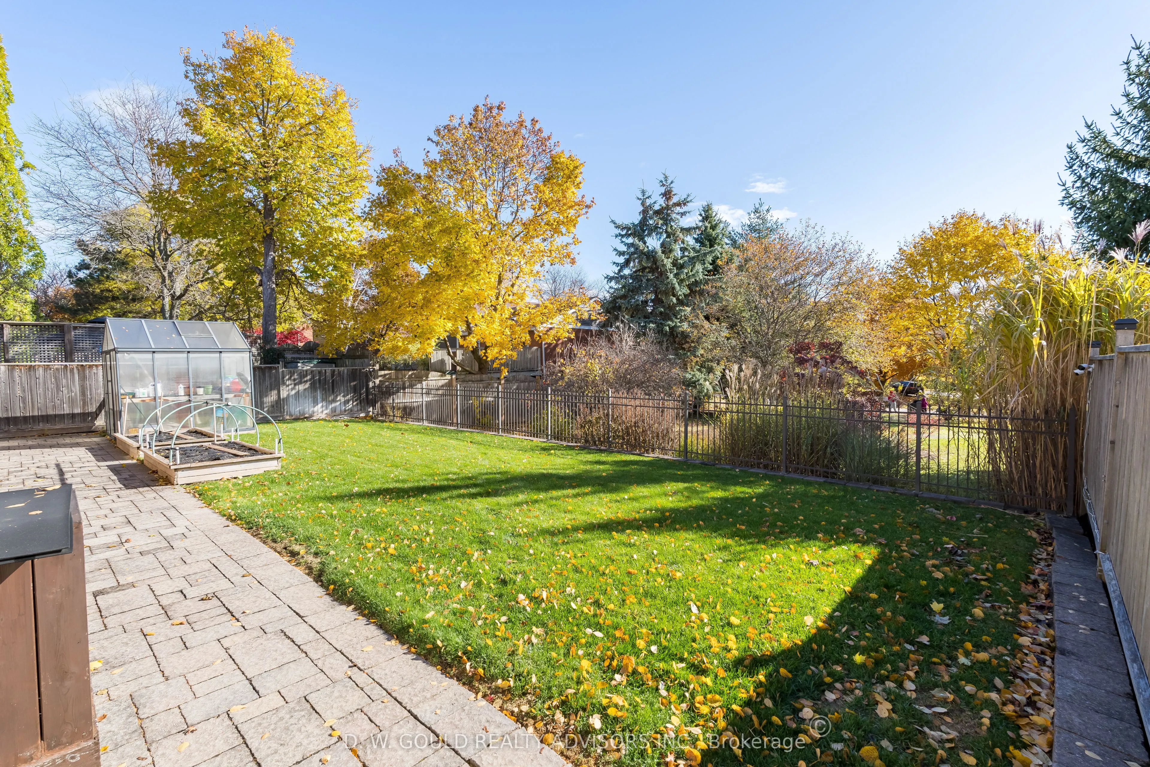 41 Cleaveholm Drive