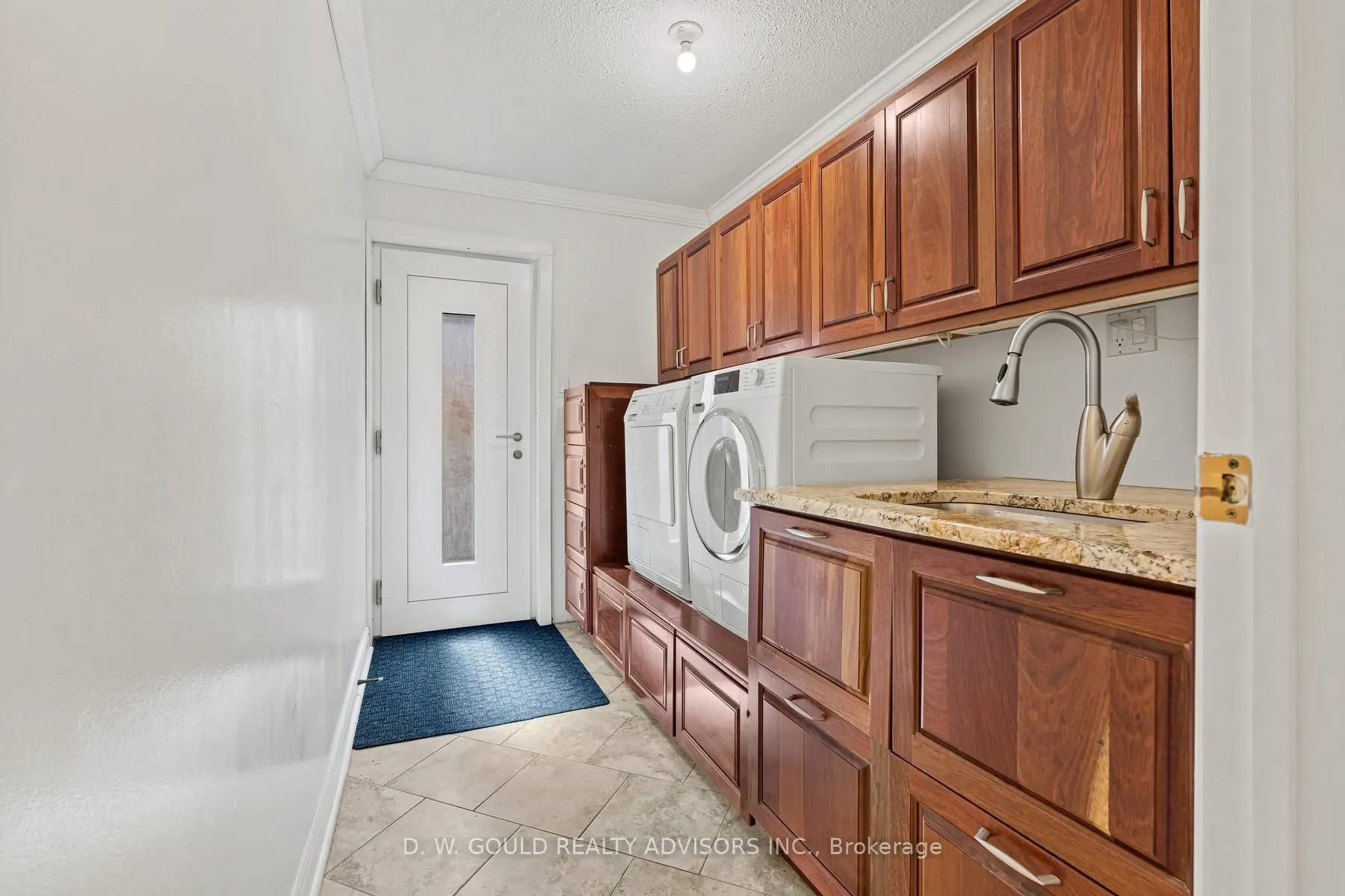 41 Cleaveholm Drive
