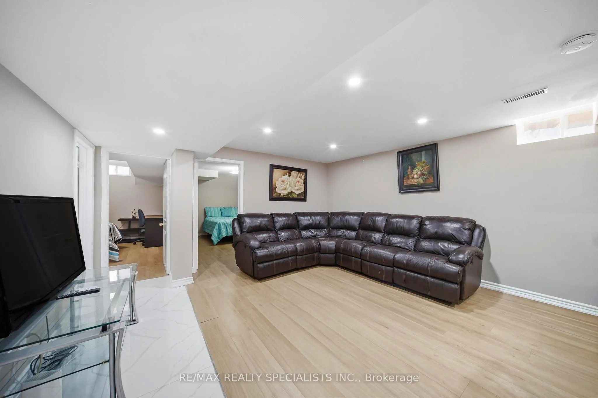 5235 HUNTINGFIELD Drive