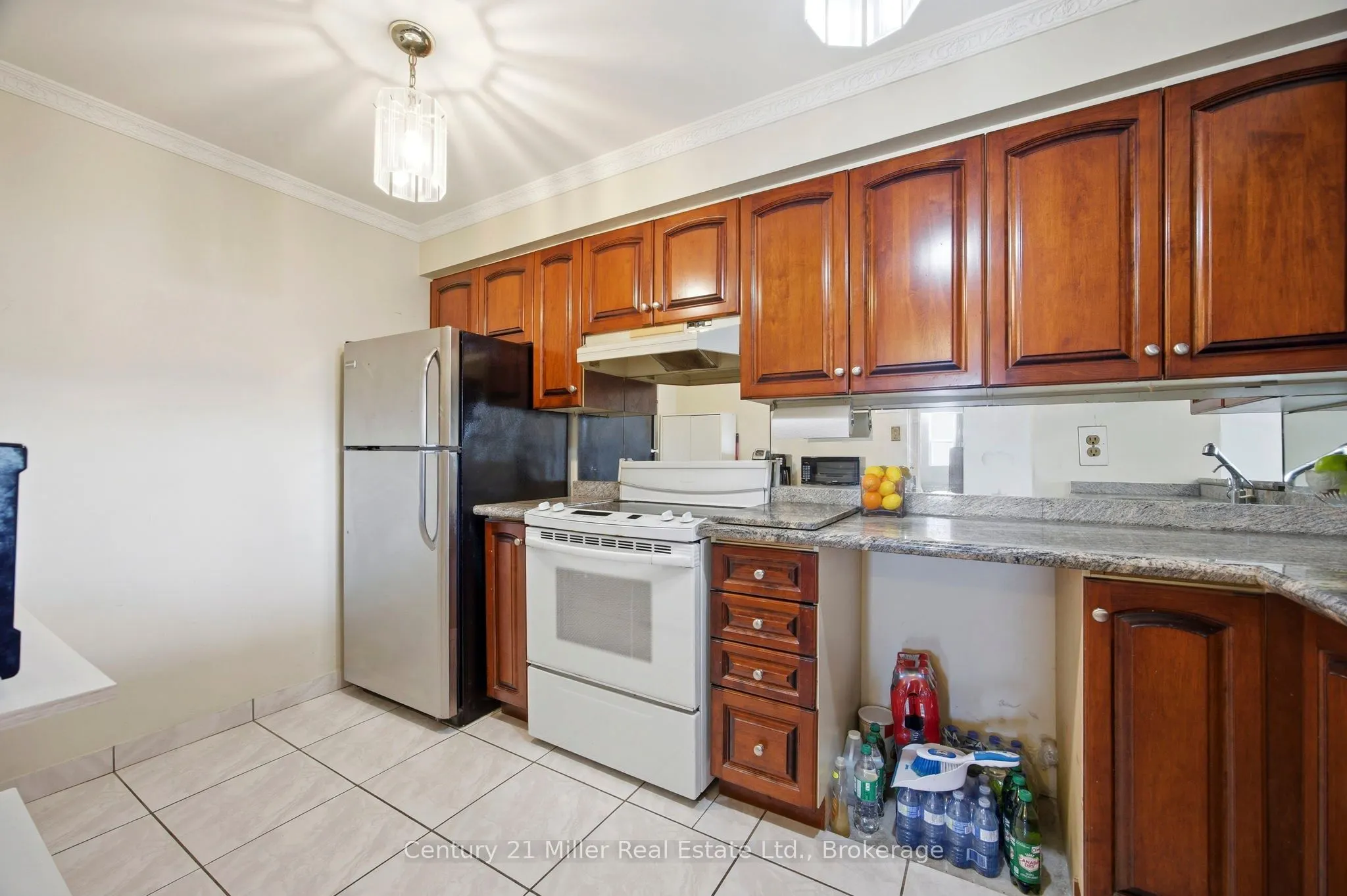 3845 Lake Shore Boulevard W #411
