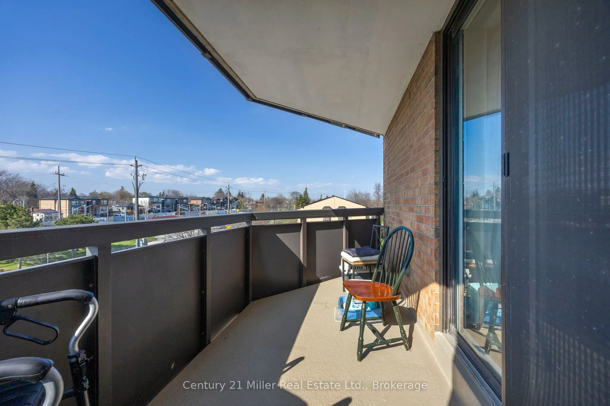 3845 Lake Shore Boulevard W #411
