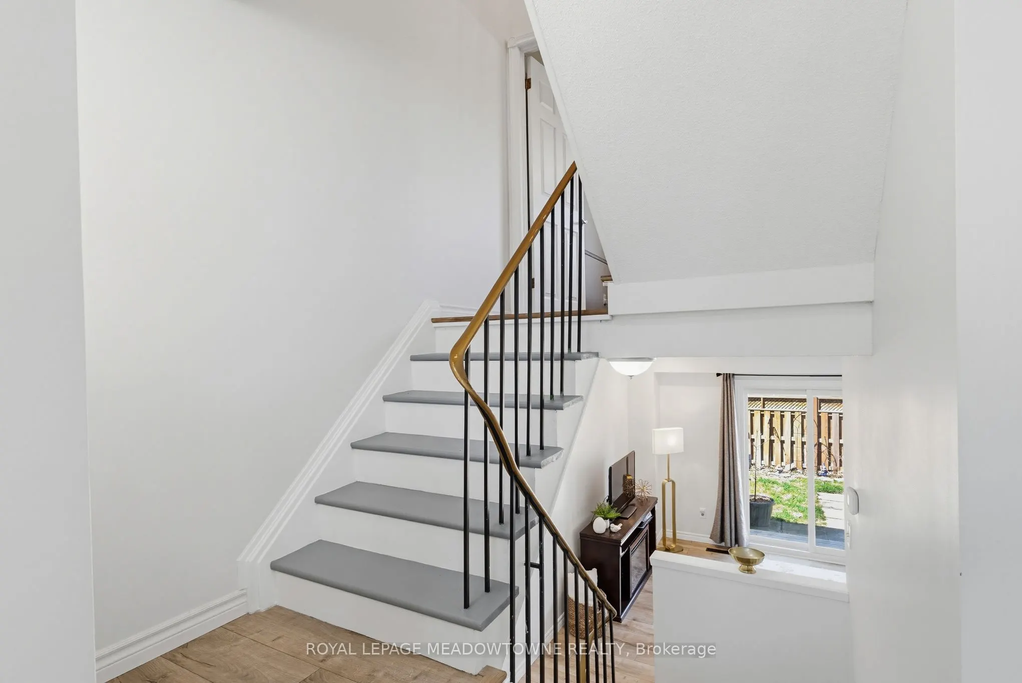 235 Bronte Street #43
