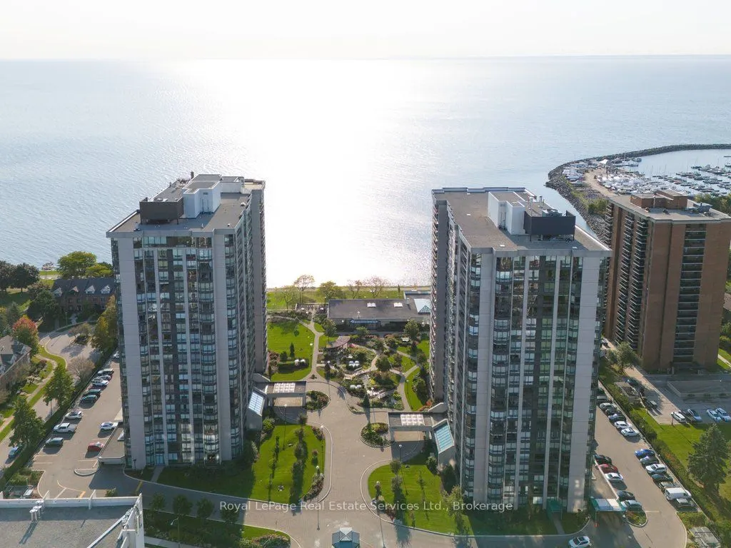 2180 Marine Drive #208