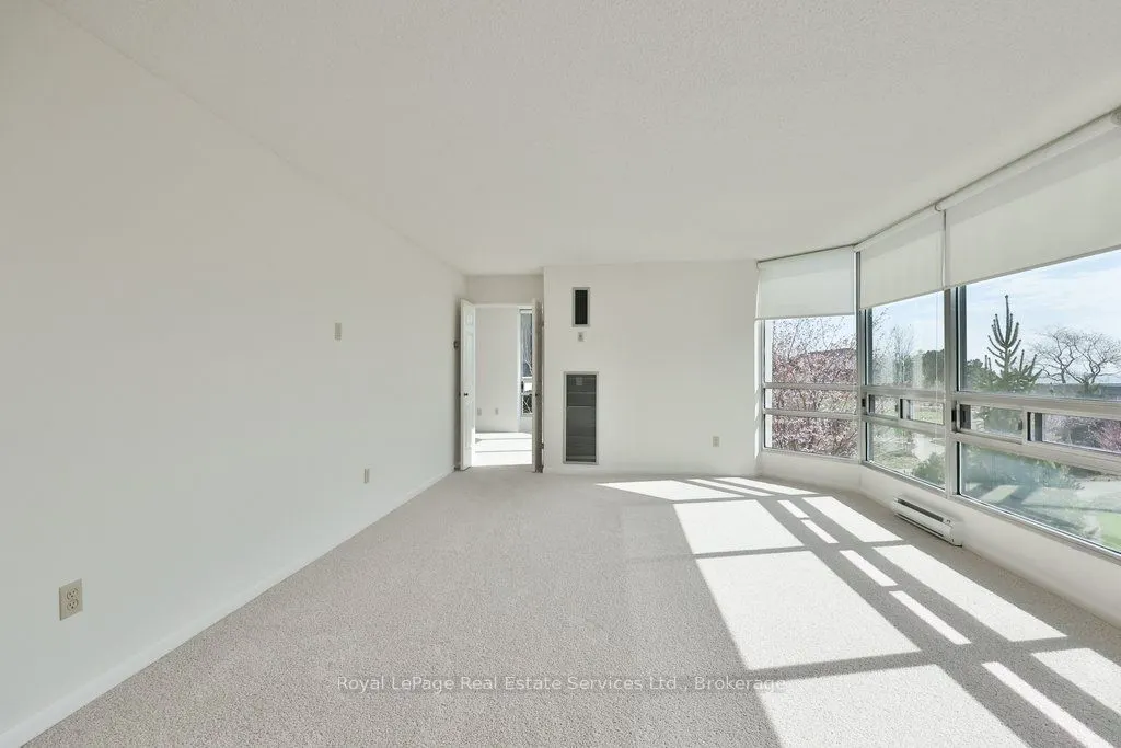 2180 Marine Drive #208