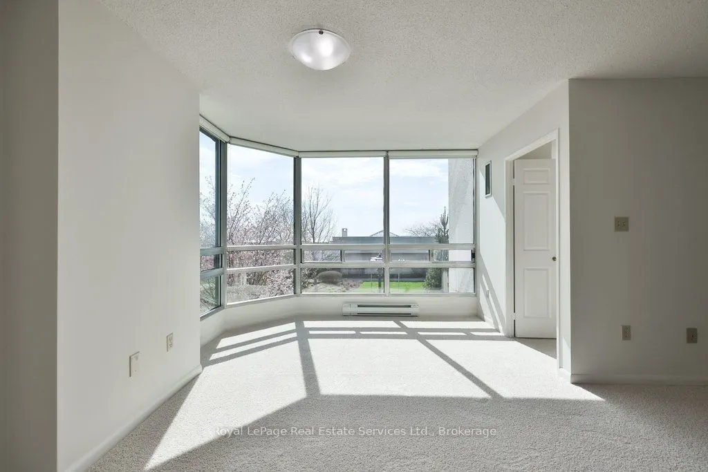 2180 Marine Drive #208