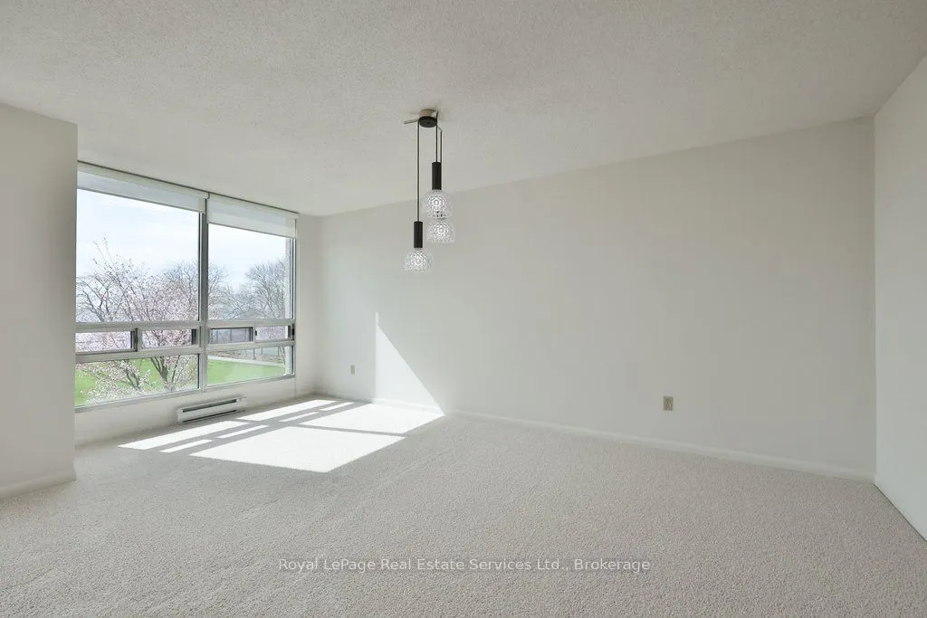 2180 Marine Drive #208