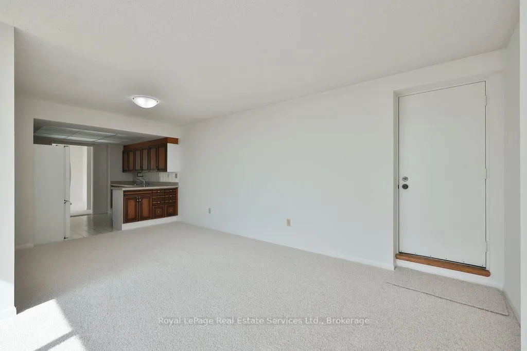 2180 Marine Drive #208
