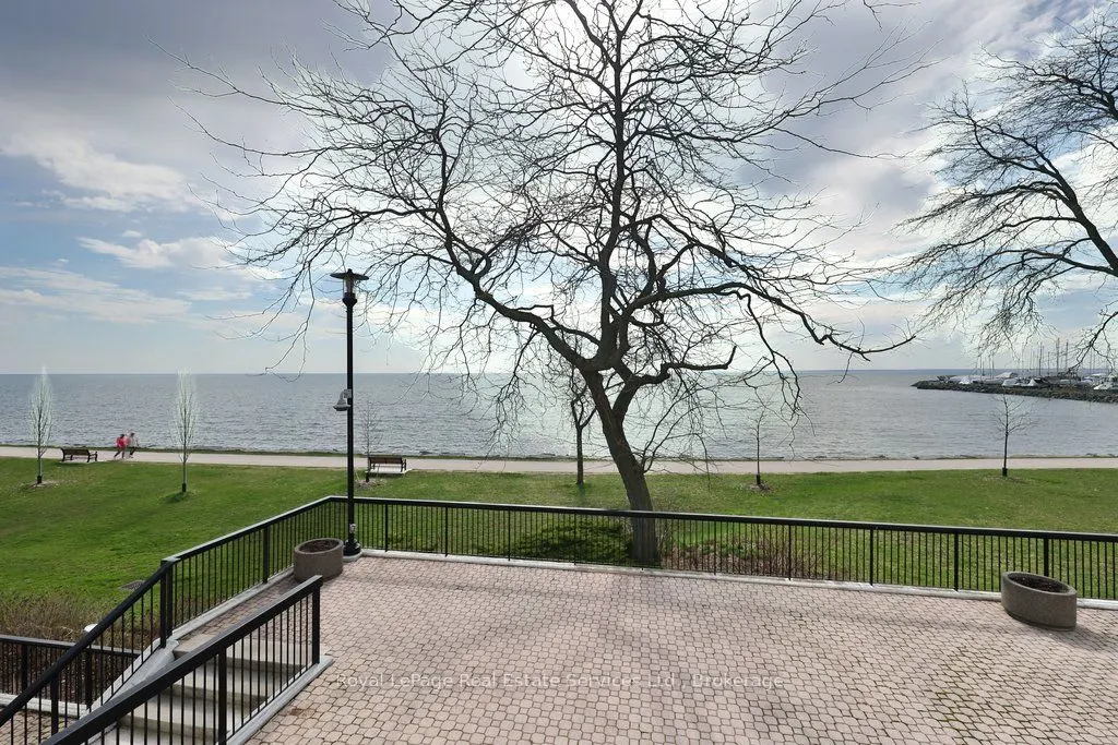 2180 Marine Drive #208
