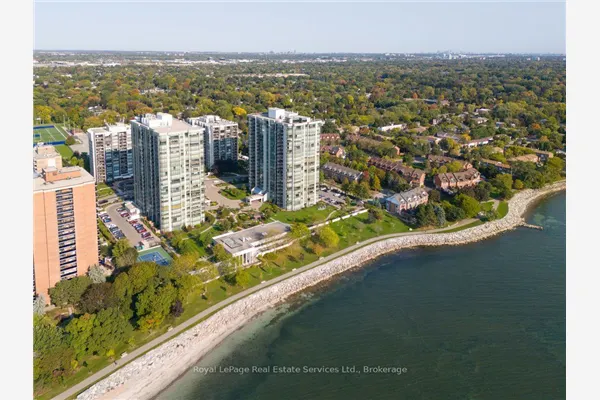2180 Marine Drive