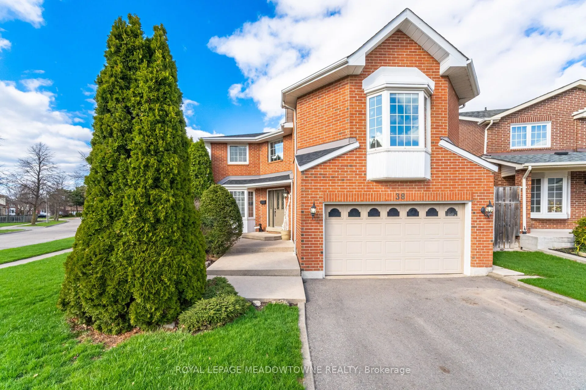 38 Mckillop Court