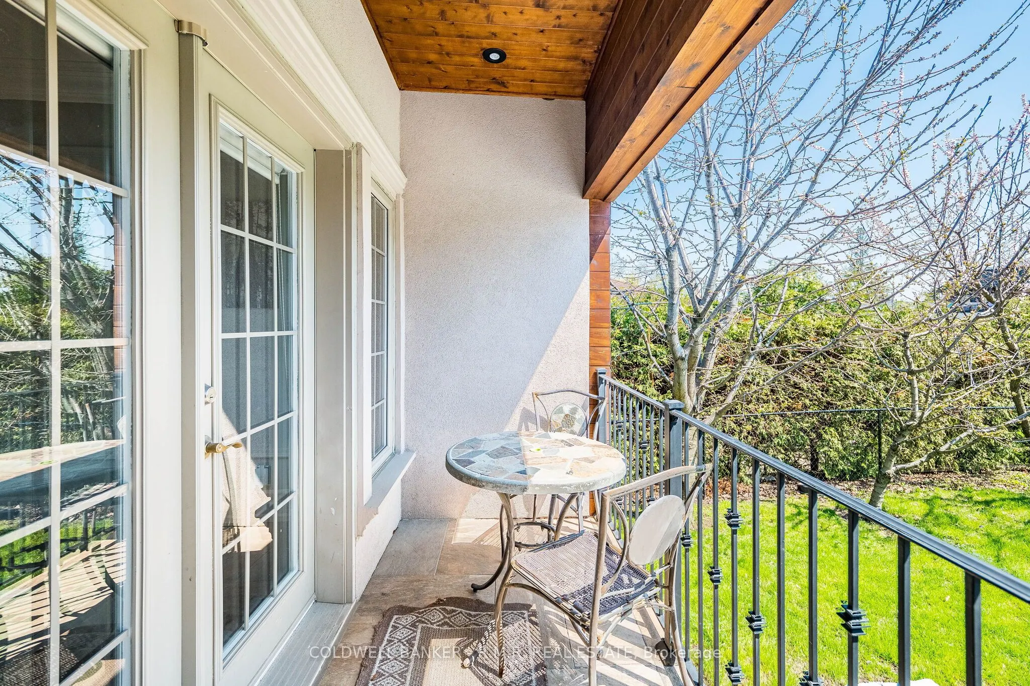 17 Lockheed Boulevard
