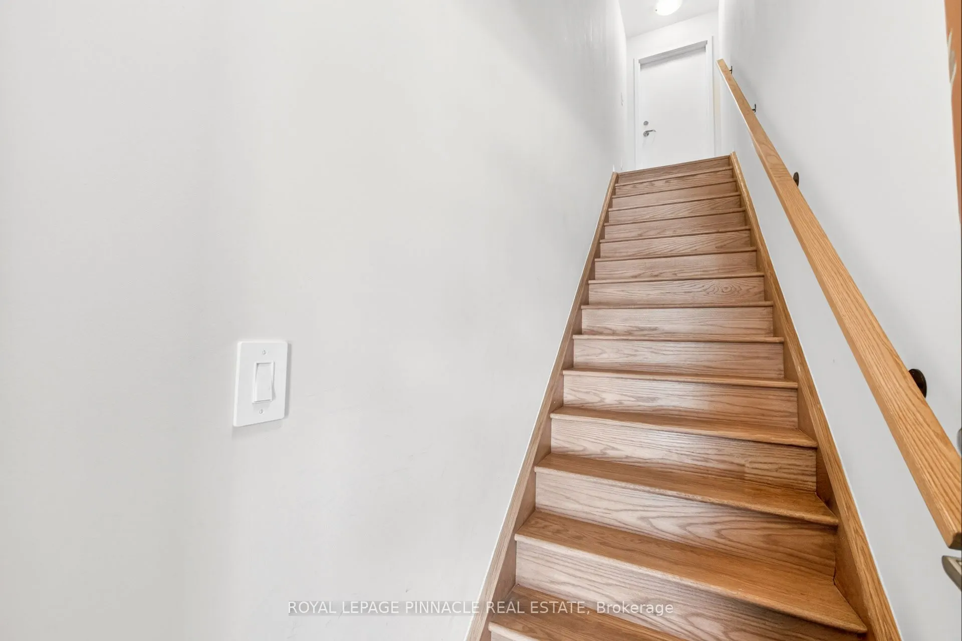 1585 Rose Way #103