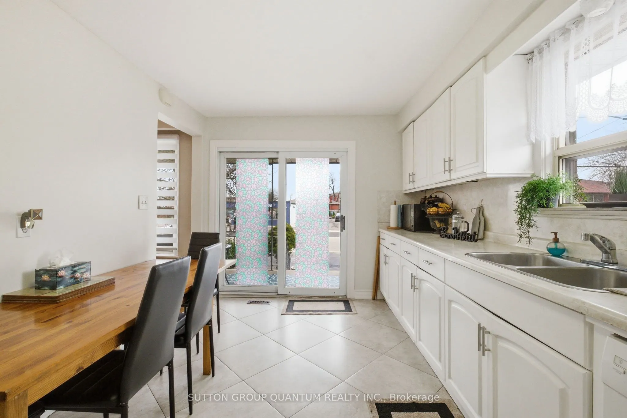 1257 Alexandra Avenue