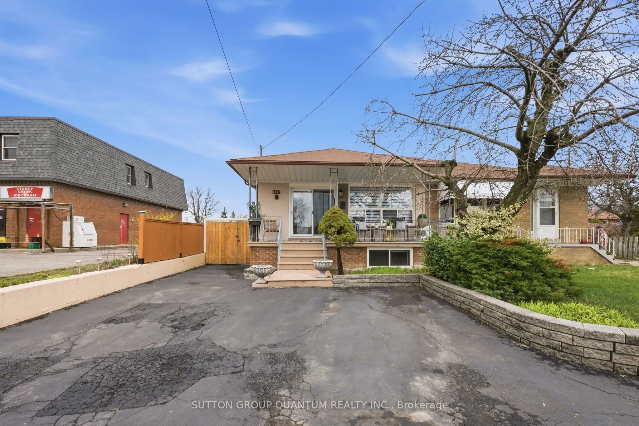 1257 Alexandra Avenue