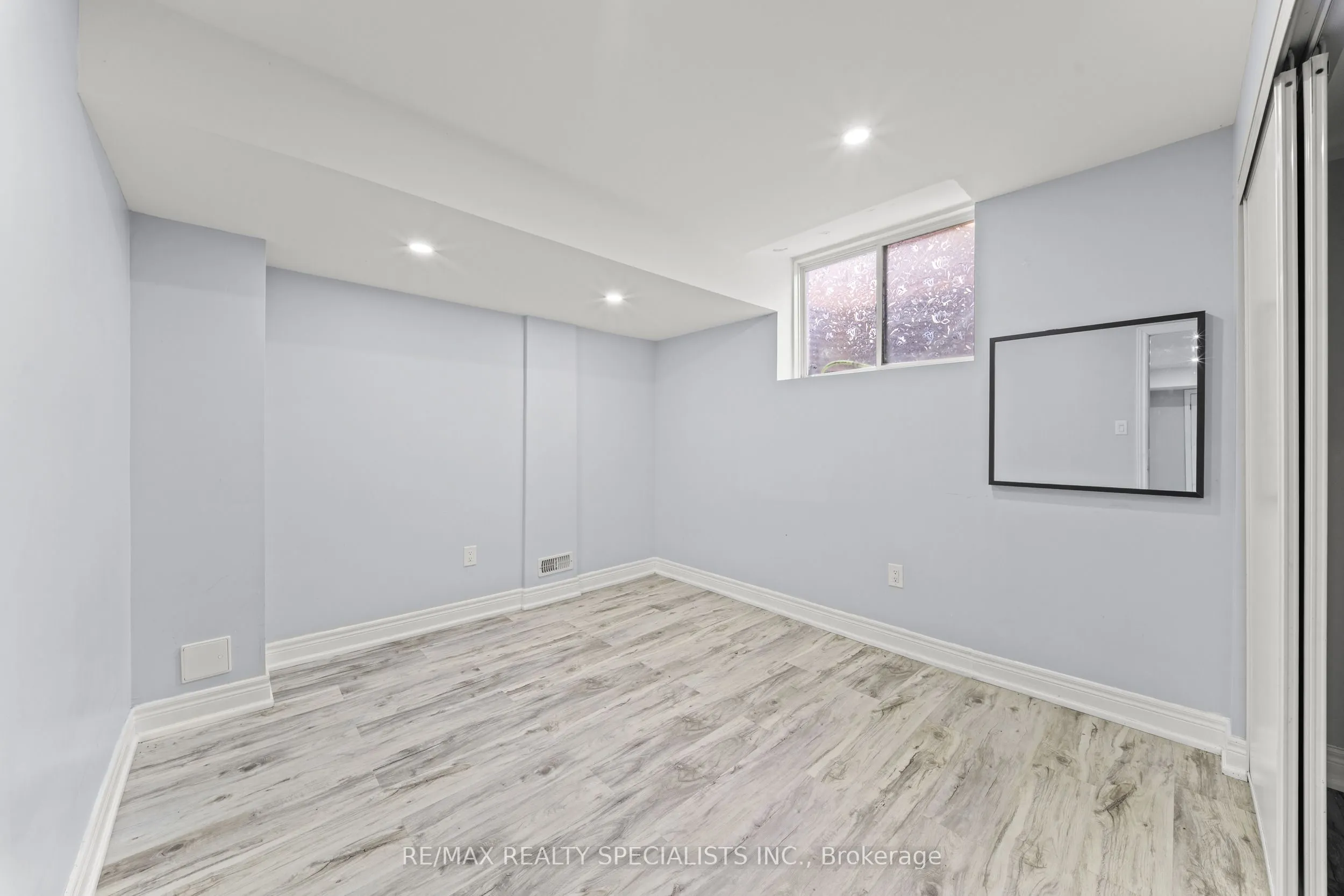 67 Baffin Crescent