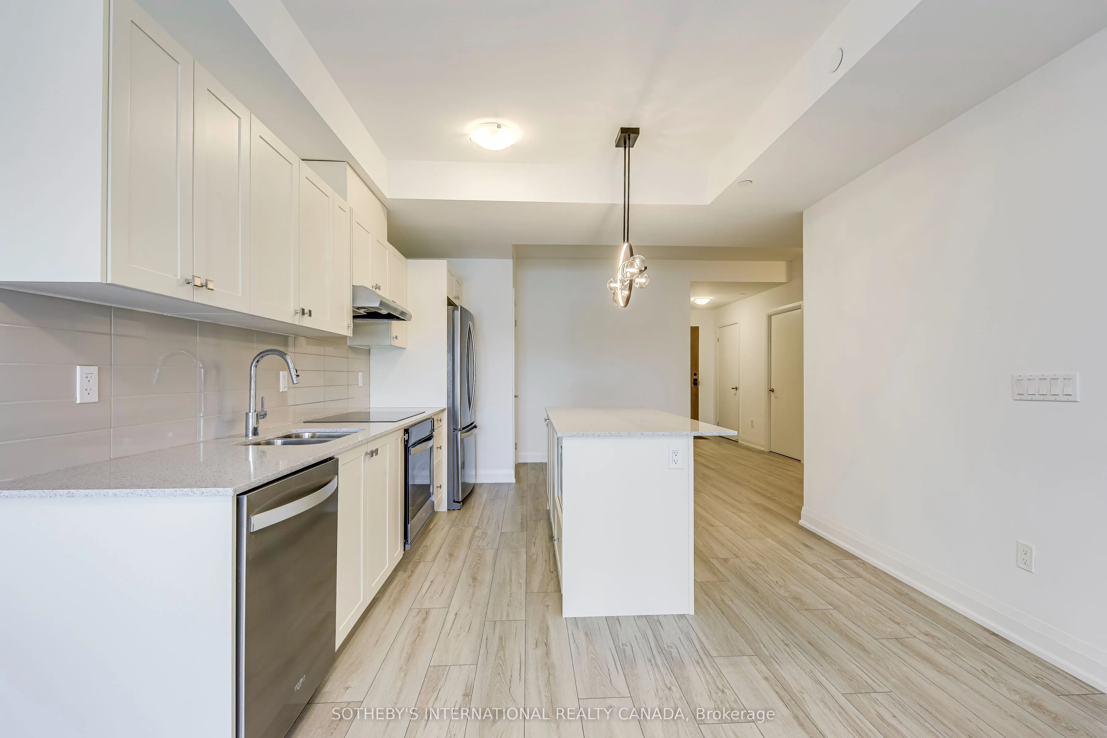 1035 Southdown Road #212