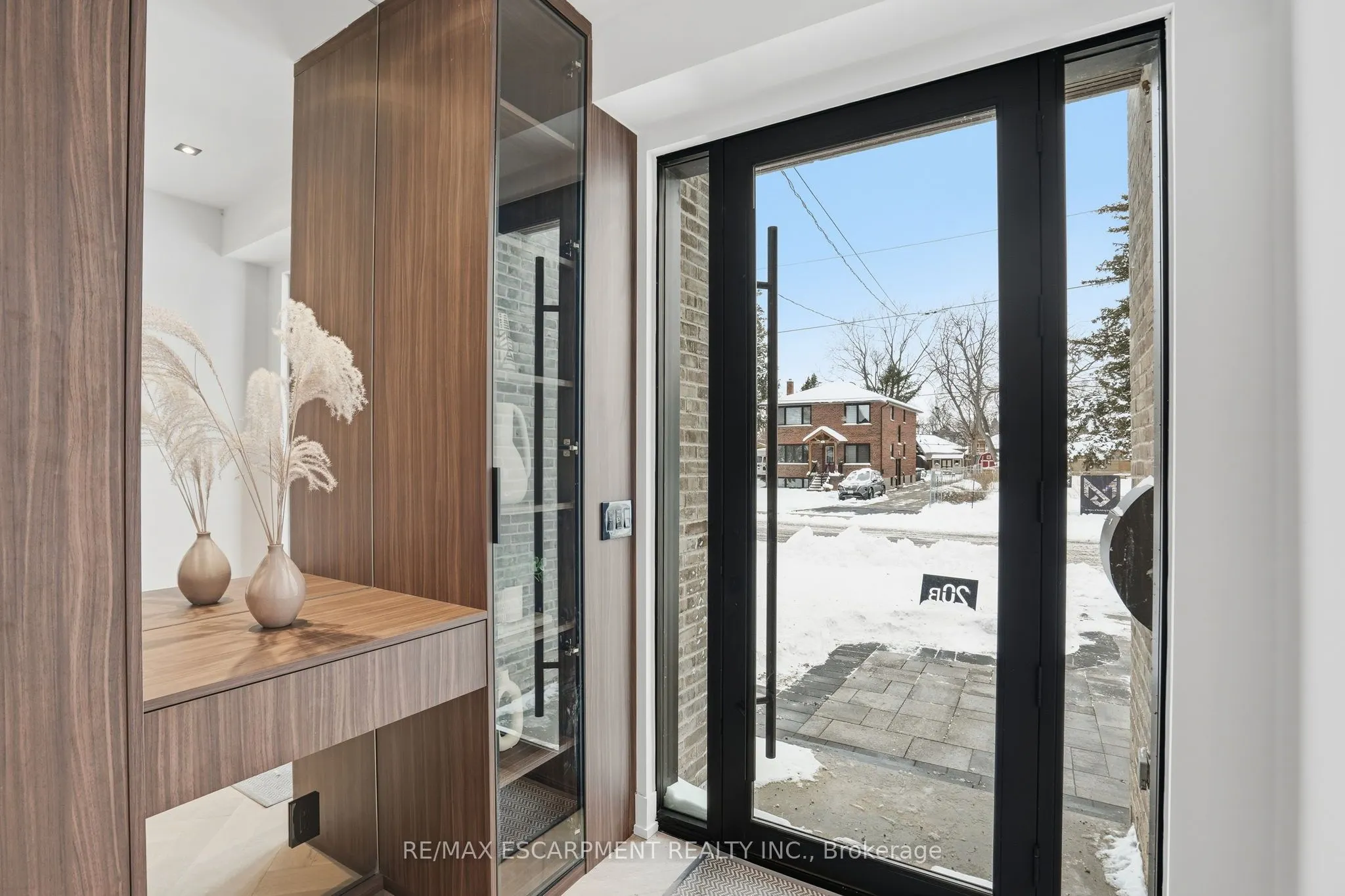 20B Broadview Avenue