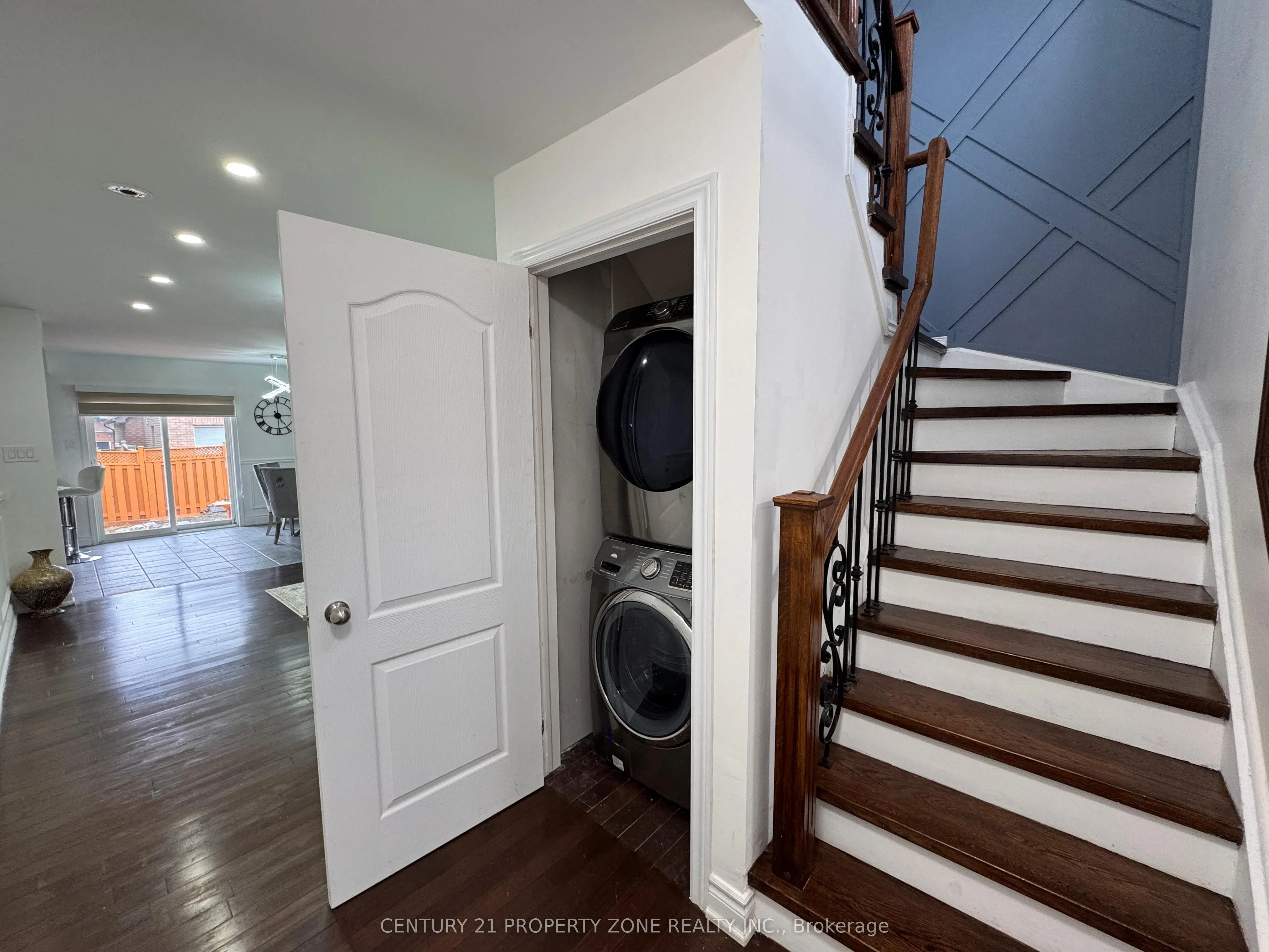 84 Tideland Drive