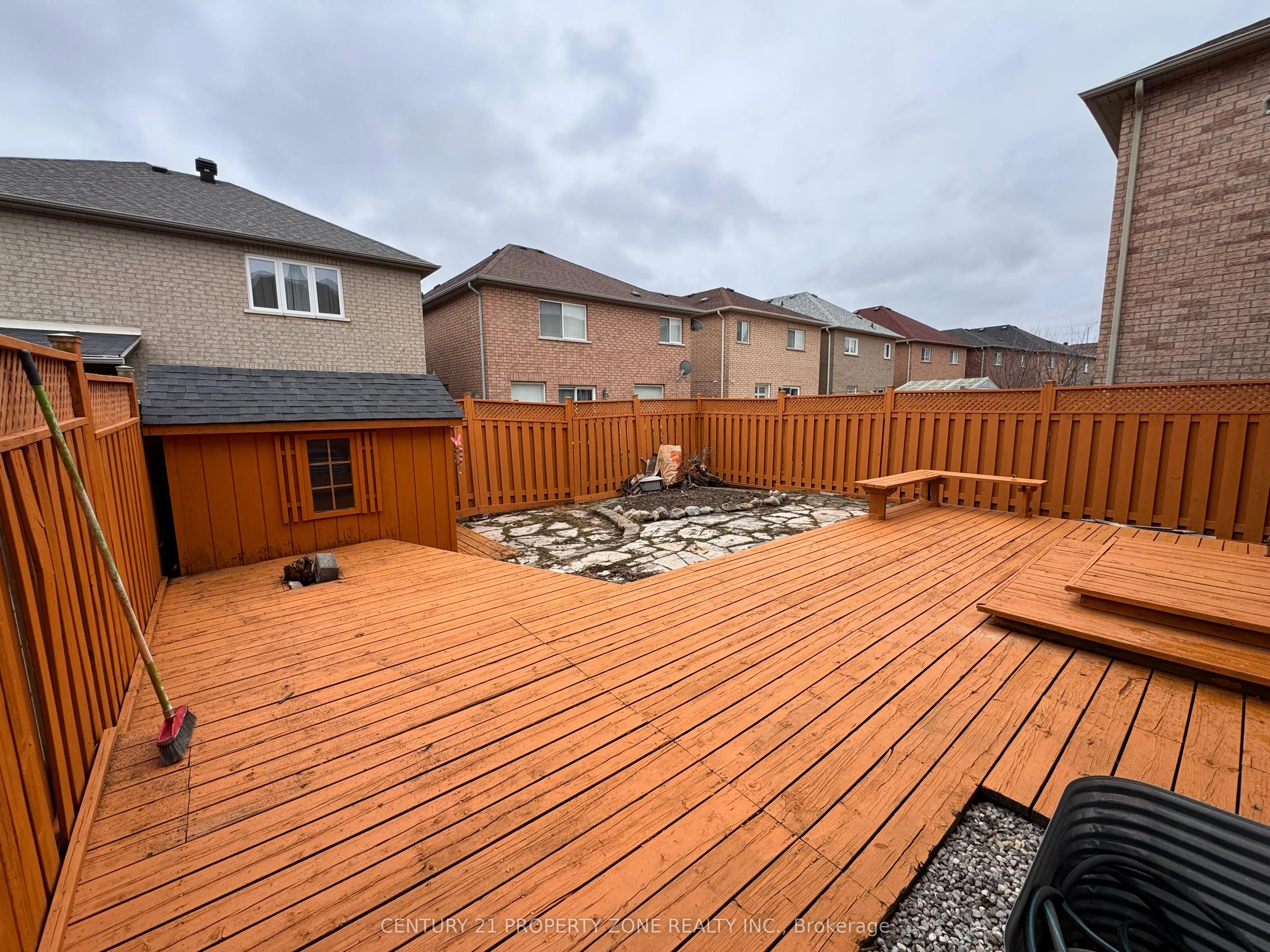 84 Tideland Drive