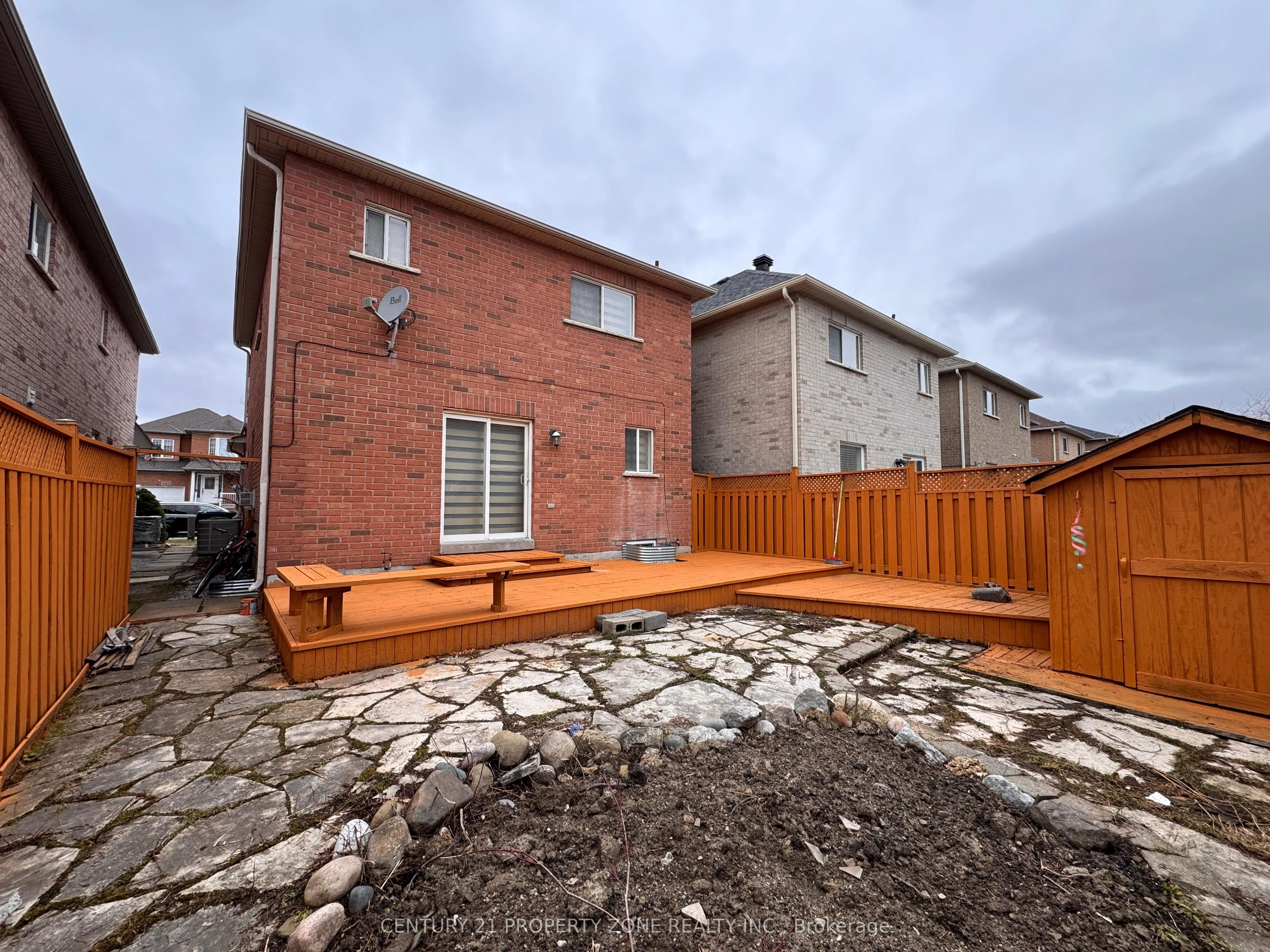 84 Tideland Drive
