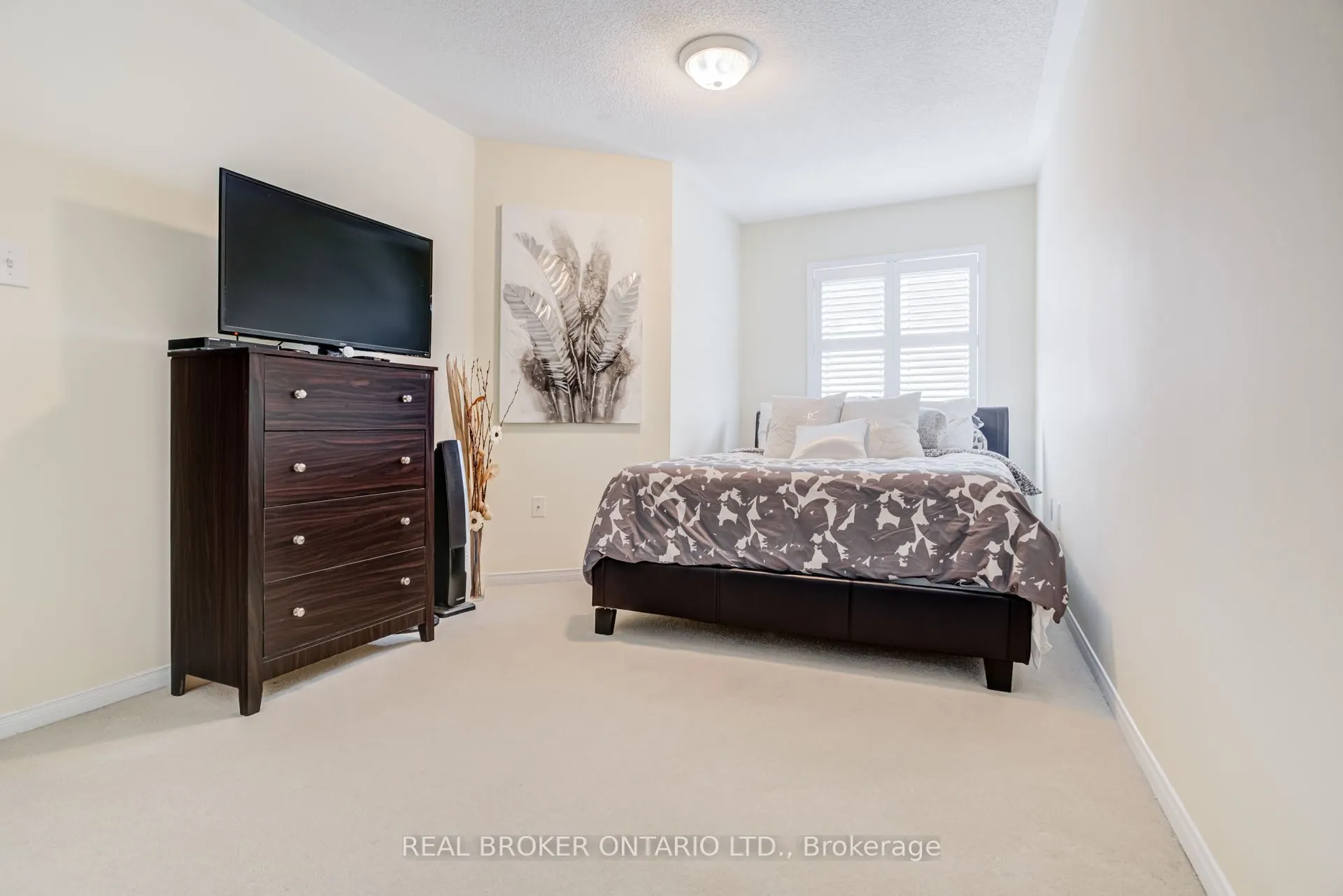 86 Joymar Drive #102