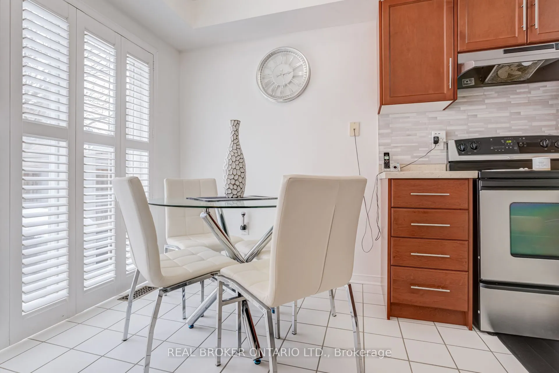 86 Joymar Drive #102