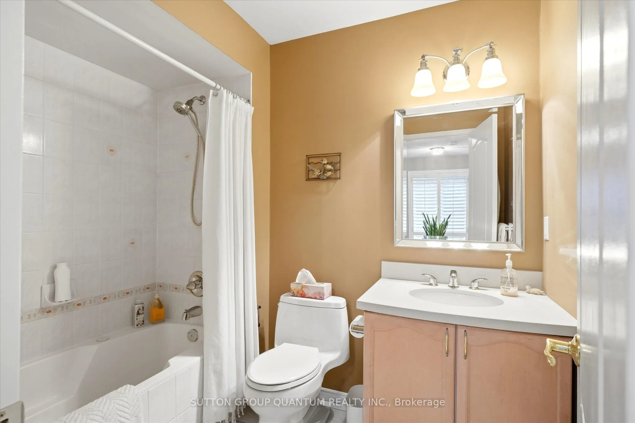928 Queen Street W #30C