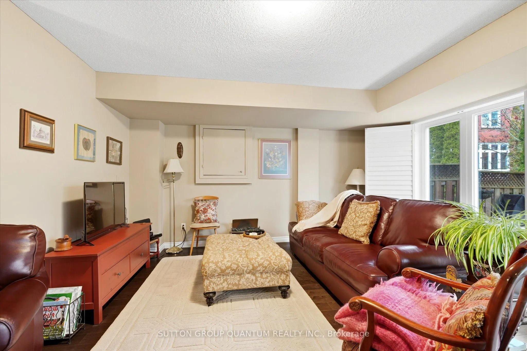 928 Queen Street W #30C