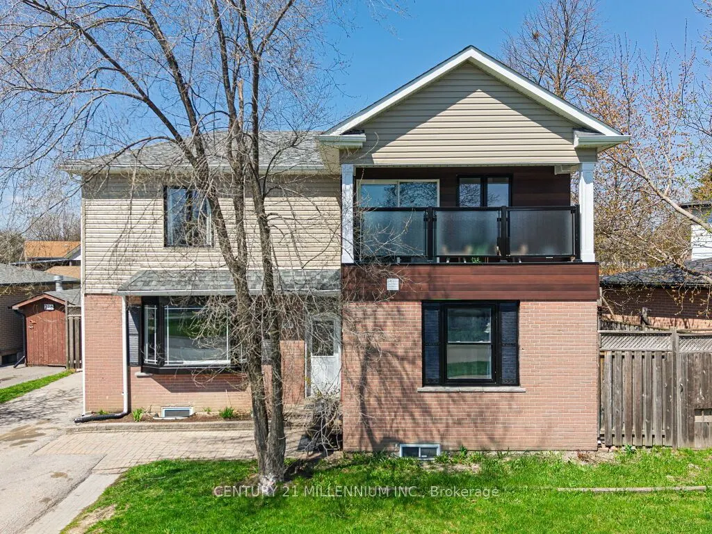 214 Folkstone Crescent