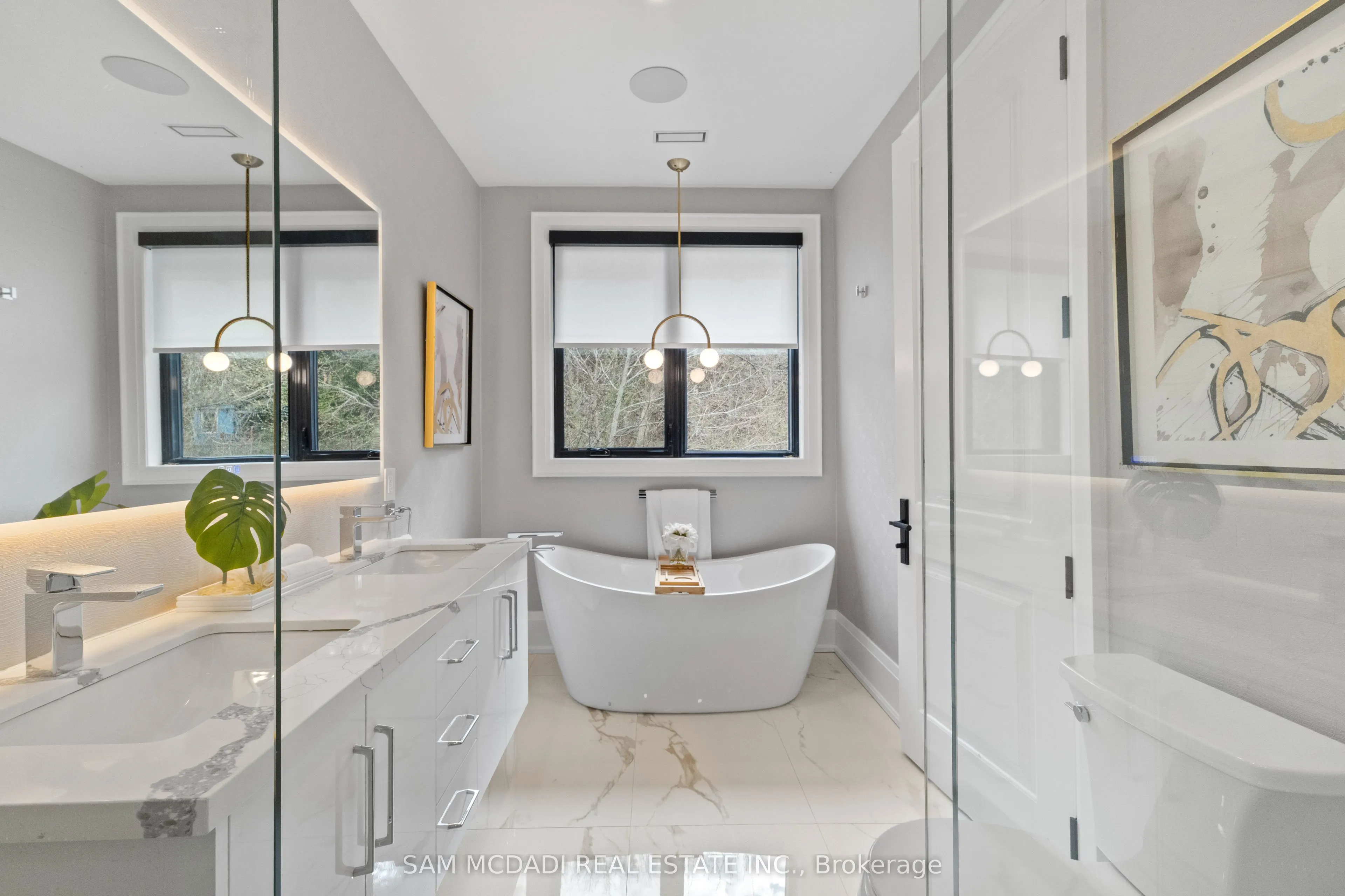 78 South Kingsway