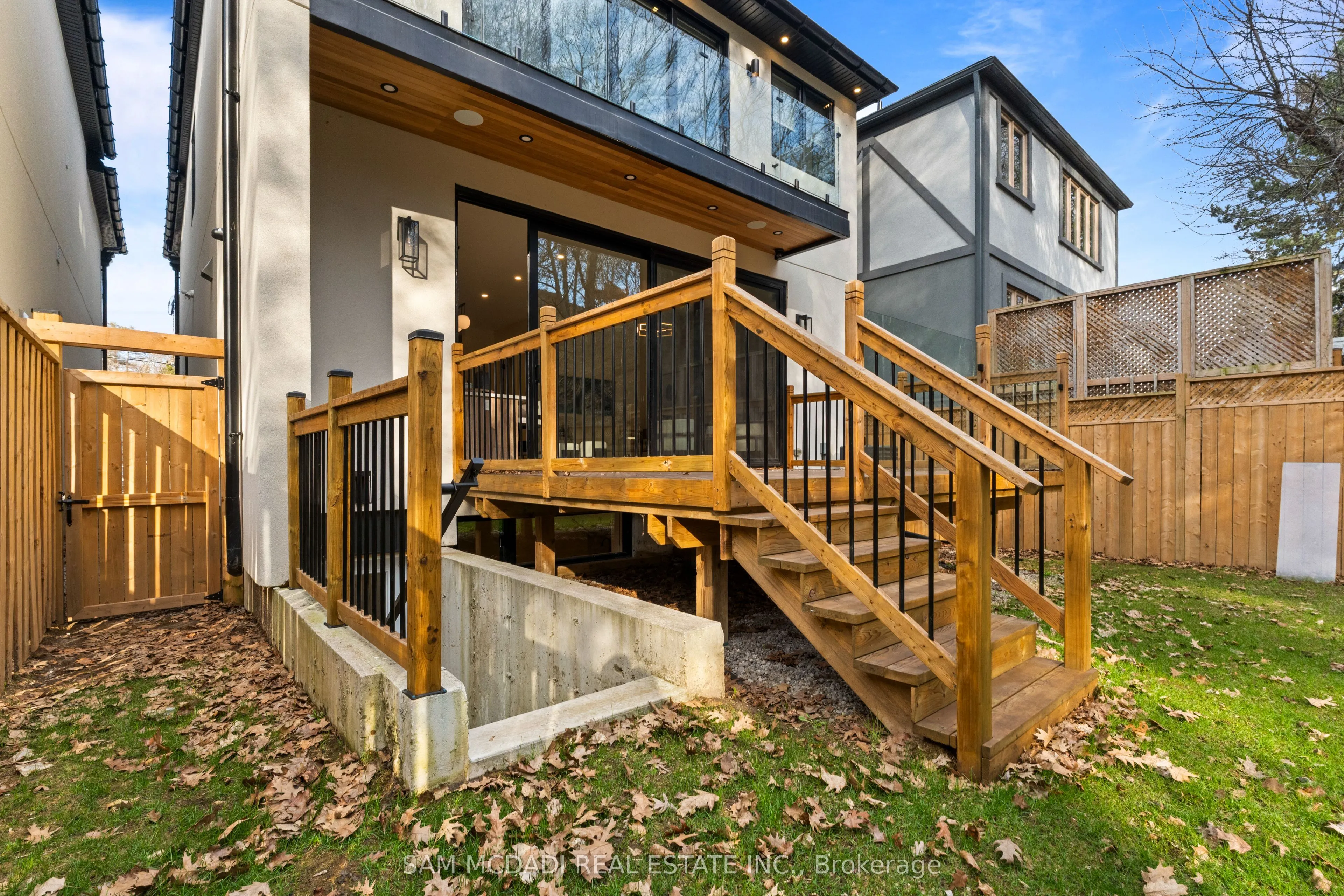 78 South Kingsway