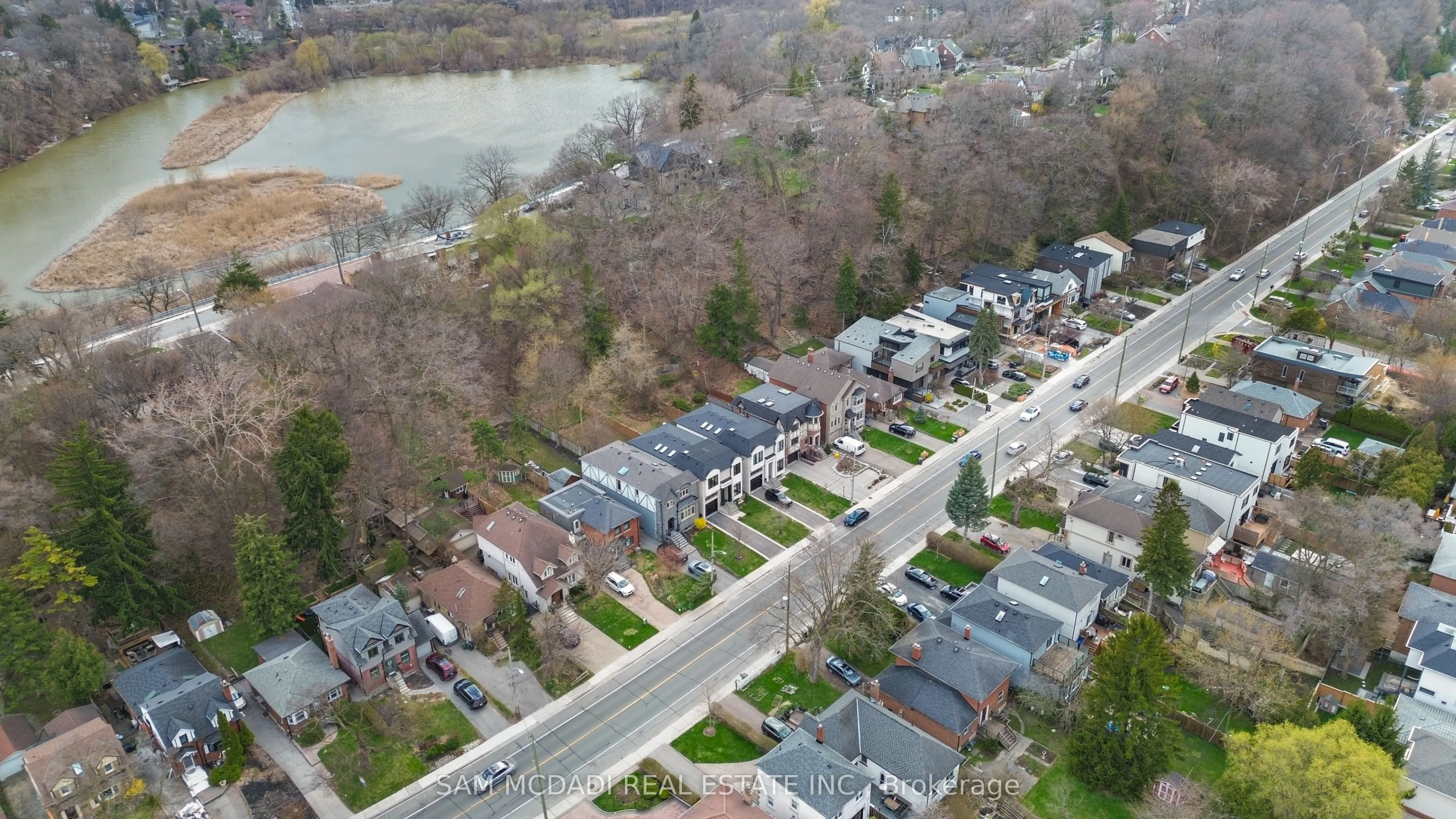 78 South Kingsway