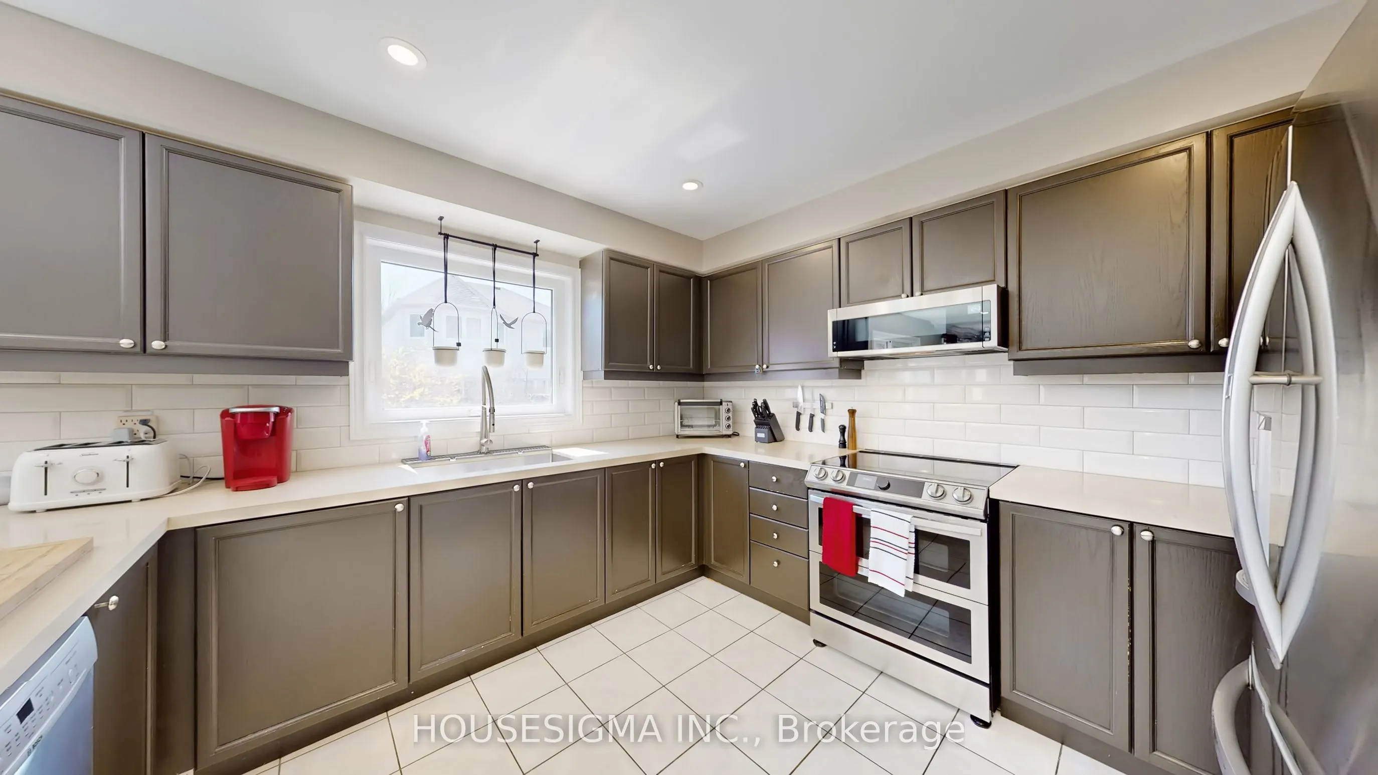 32 Willoughby Way