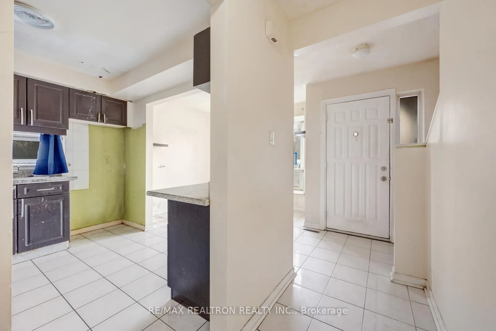 250 John Garland Boulevard #106