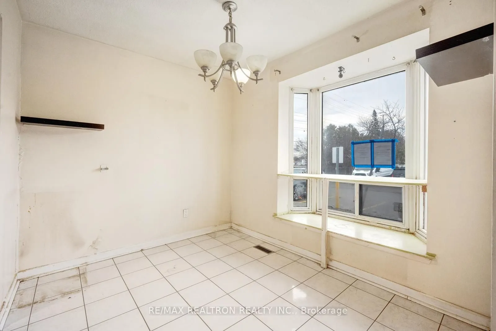 250 John Garland Boulevard #106